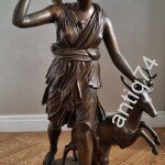 Огромная Диана-охотница. Бронза. Мастерская A.Nelli. Рим. Середина 19 века.